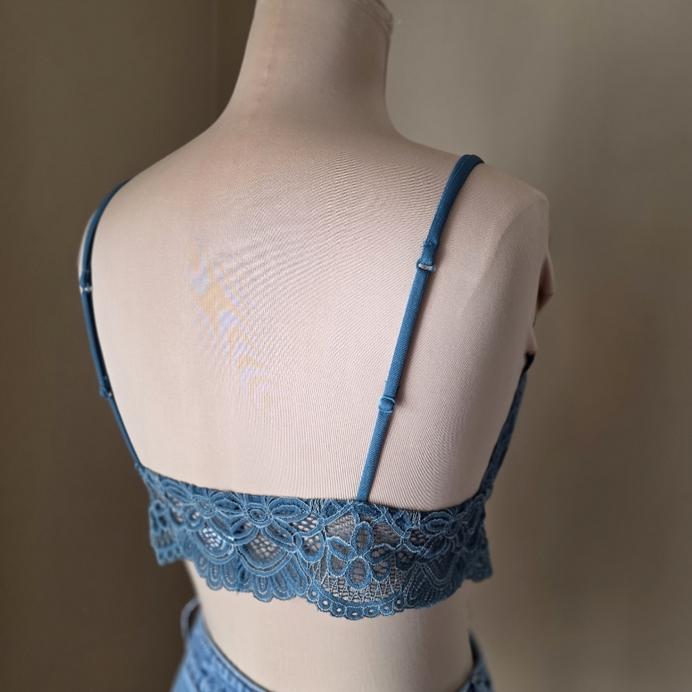 Colsie Dusty Teal Green Lace Bralette Size Large EUC - Picture 4 of 7